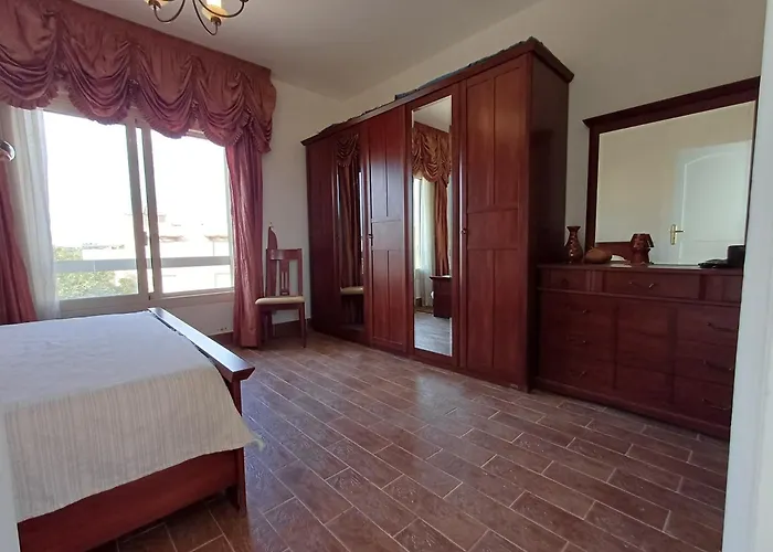 3 Bedroom Sunset Haven By The Sea Ajn-Szuhna