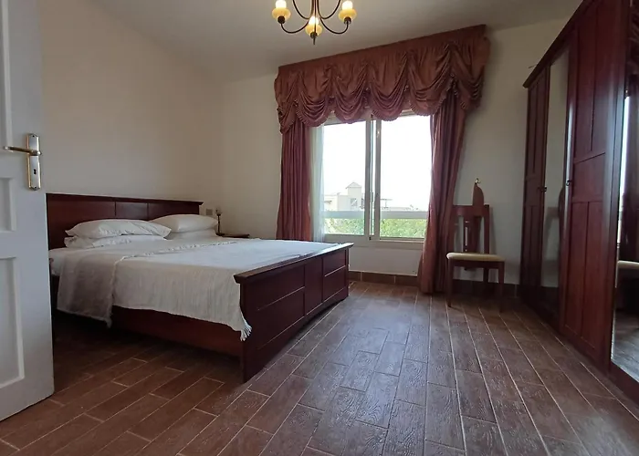 3 Bedroom Sunset Haven By The Sea Apartman Ajn-Szuhna