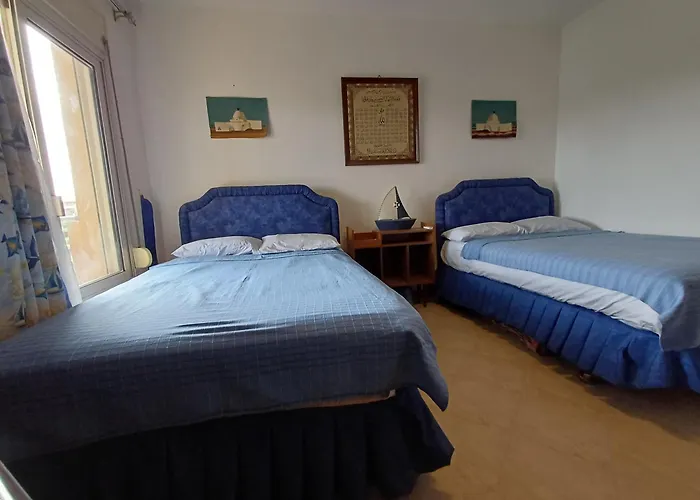 Apartman 3 Bedroom Sunset Haven By The Sea