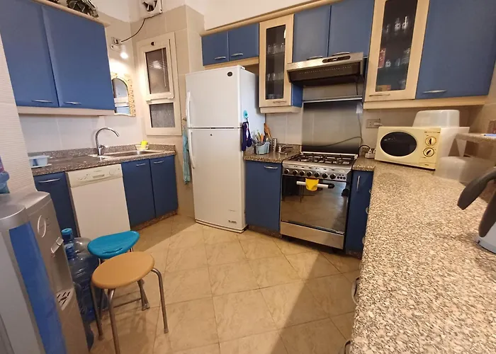 Apartman 3 Bedroom Sunset Haven By The Sea *