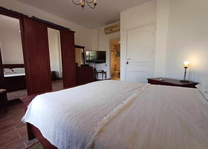 Apartman 3 Bedroom Sunset Haven By The Sea Ajn-Szuhna